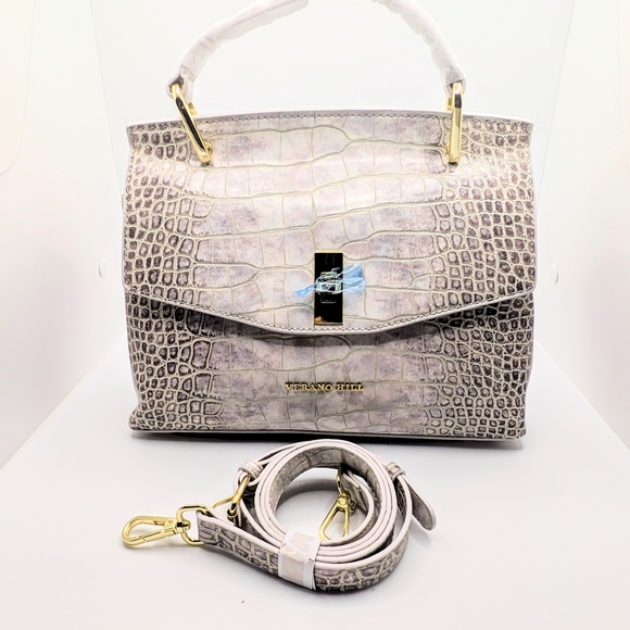 Handbags - NWT🤍 Verano Hill Versailles Beige And Cream Crocodile Embossed Textured Handbag